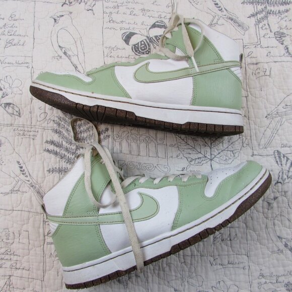 Nike Dunk High SE Inspected By Swoosh Honeydew Men's 9.5 shoes DQ7680-300 - Picture 3 of 6